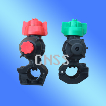 Single nozzle with diaphragm check valve